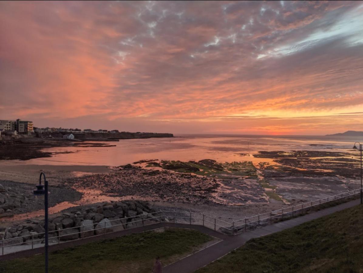 Padua House Holiday Home In The Centre Of Bundoran And 2 Mins Walk To The Beach Exterior foto